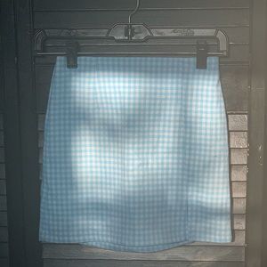 TRENDY Fitted Plaid Pencil Gingham Blue + White Mini Skirt